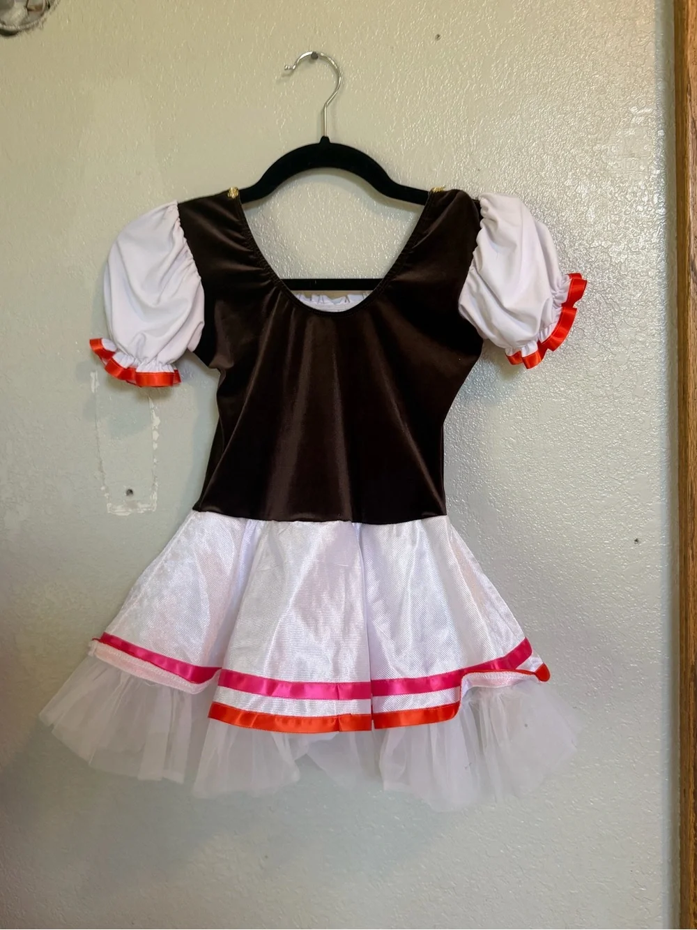 Brown Flower White Skirt with Laces and Hair Piece - Dance Costume
